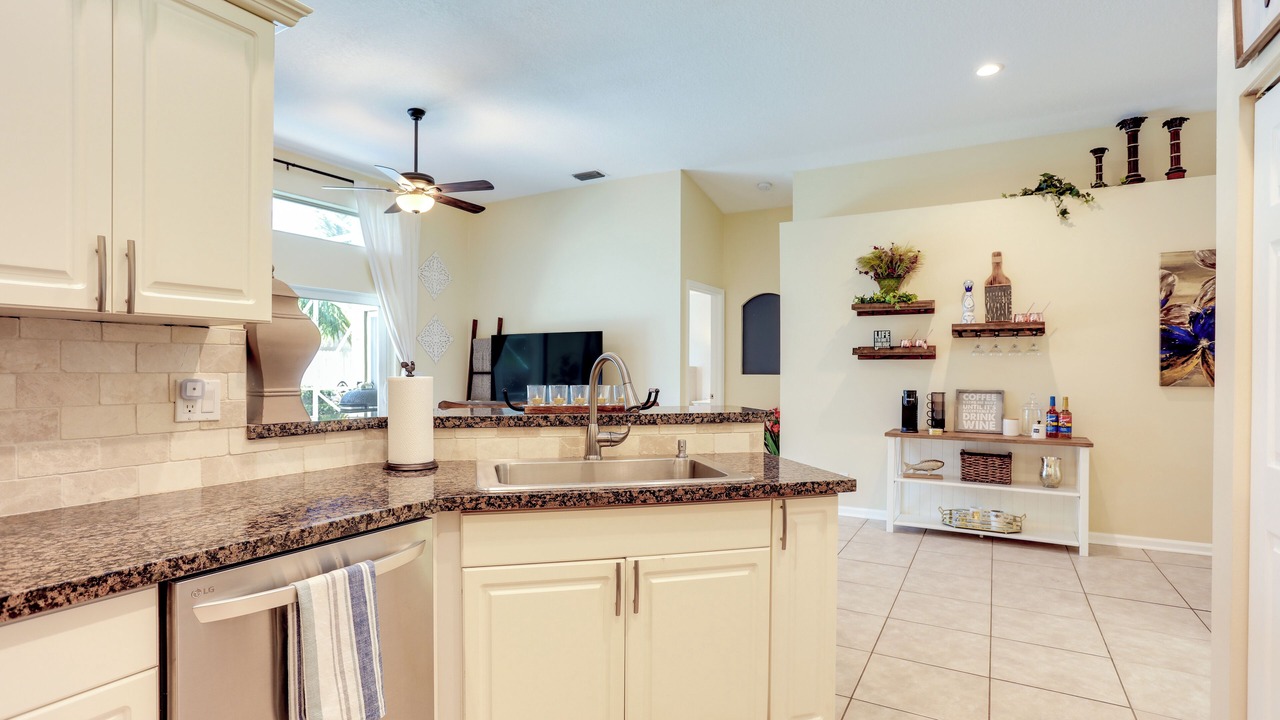 Photo of Kitchen in North Palm Beach Heights