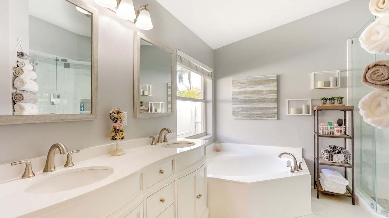 Photo of Bathroom in North Palm Beach Heights