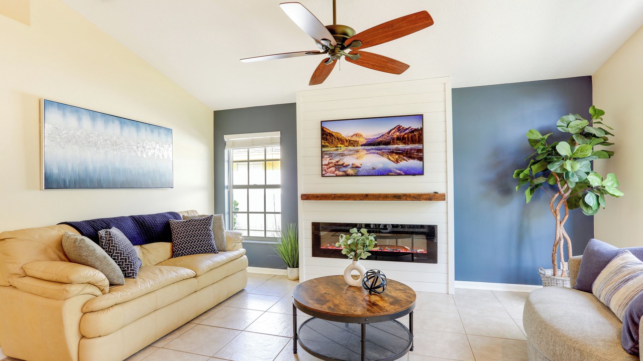 Photo of Bedroom in North Palm Beach Heights