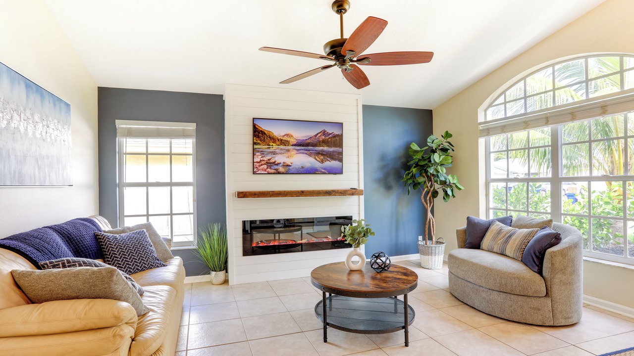 Photo of Livingroom in North Palm Beach Heights