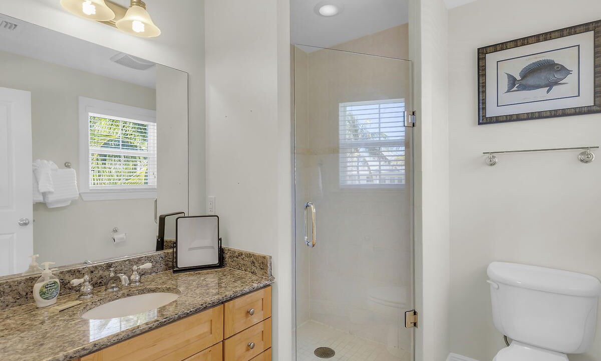 Photo of Bathroom in Coral Lagoon