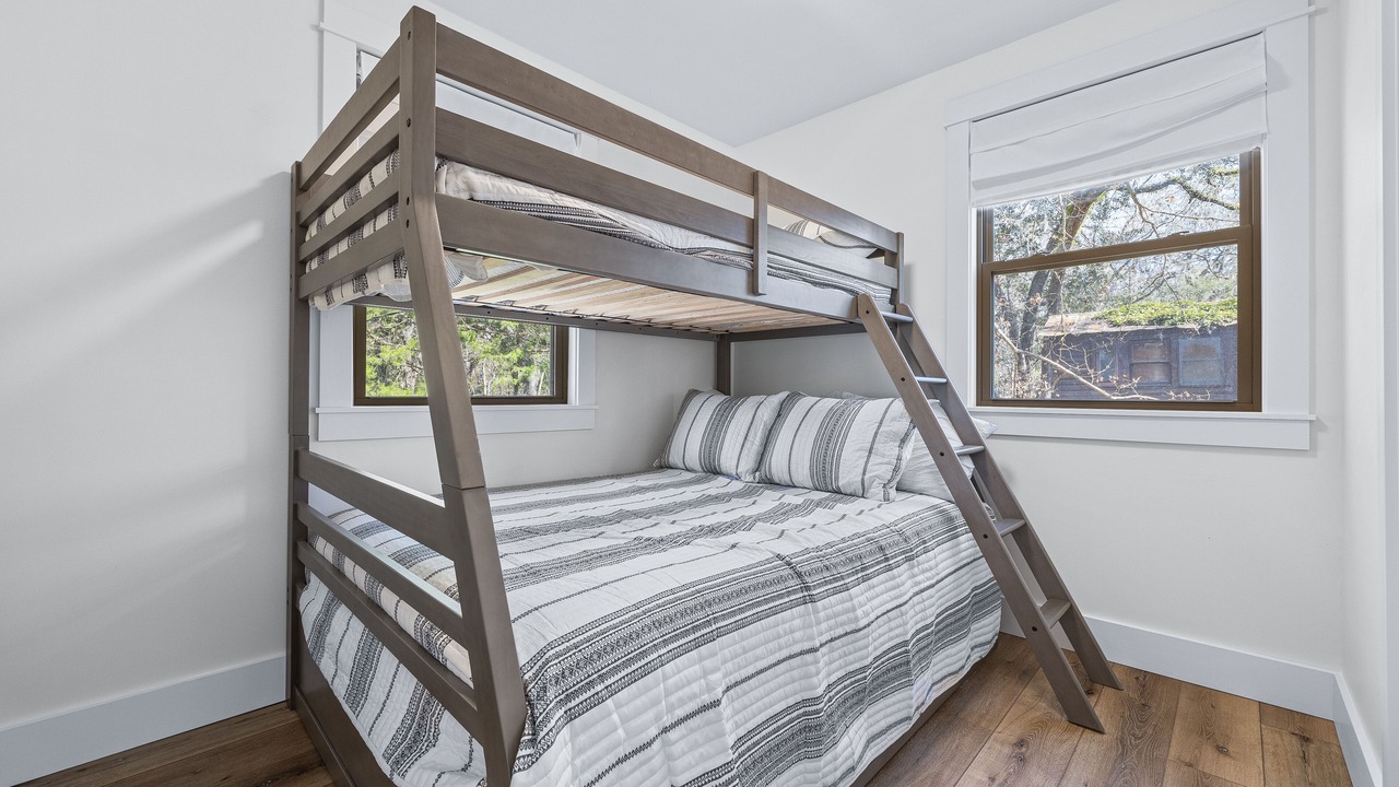 Photo of Bedroom in Fort White