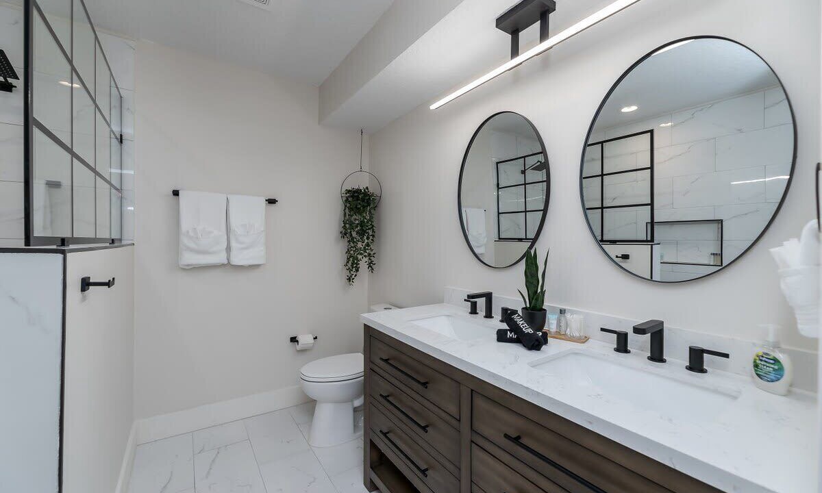Photo of Bathroom in Fruit Cove