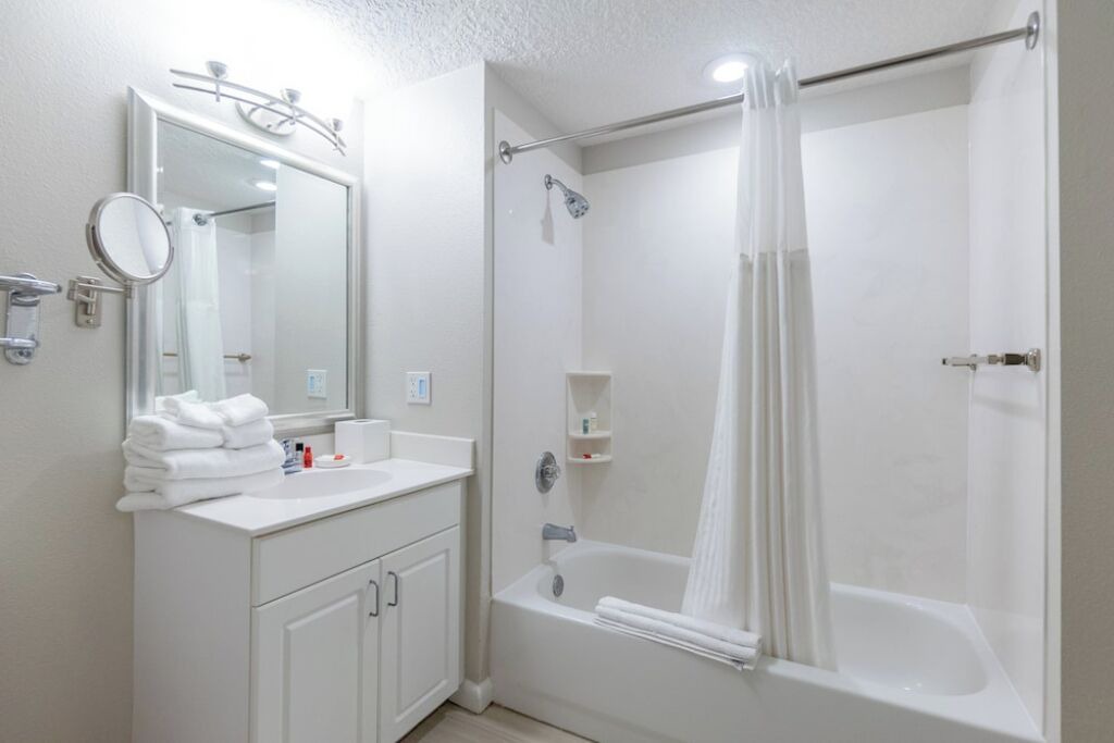 Photo of Bathroom in Seabreeze Historic District