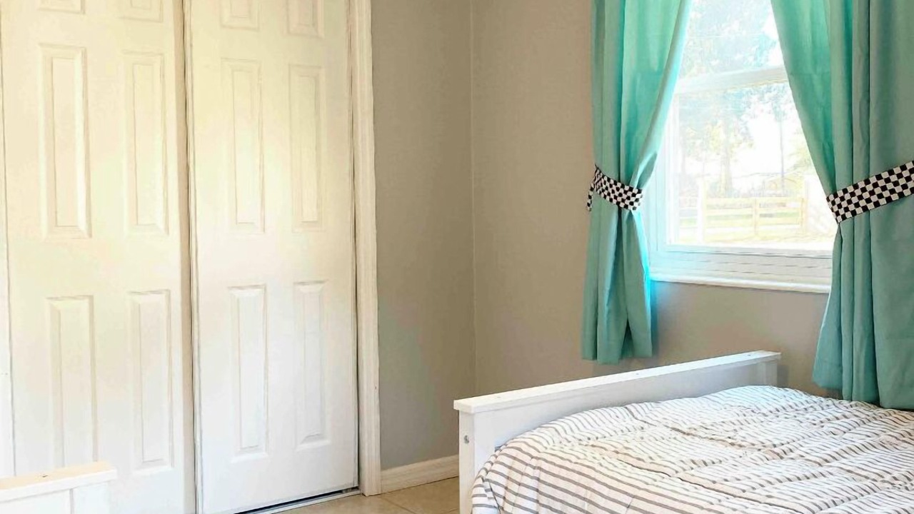 Photo of Bedroom in High Springs