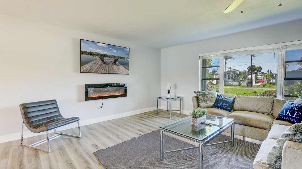 Photo of Livingroom in Iona