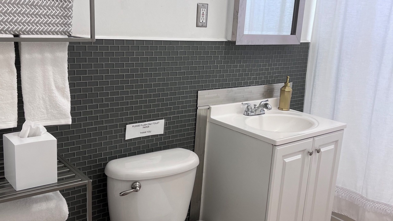 Photo of Bathroom in Lake Worth