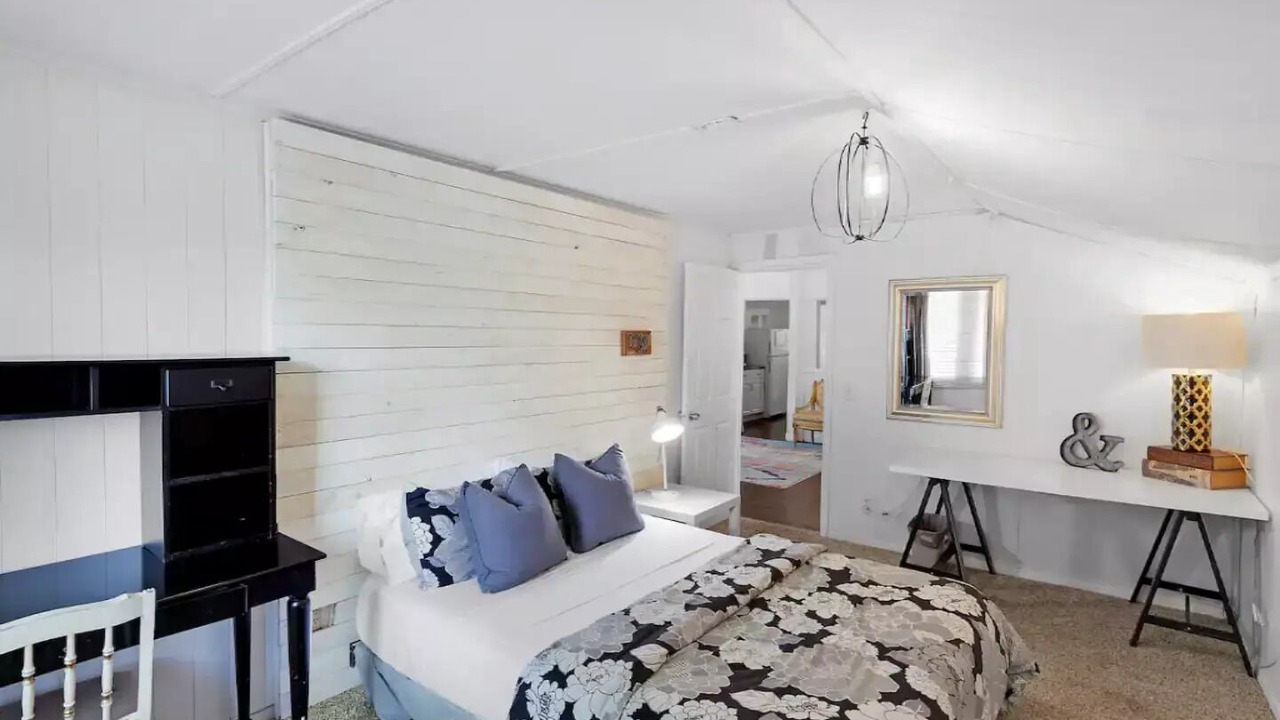 Photo of Bedroom in Lake Worth