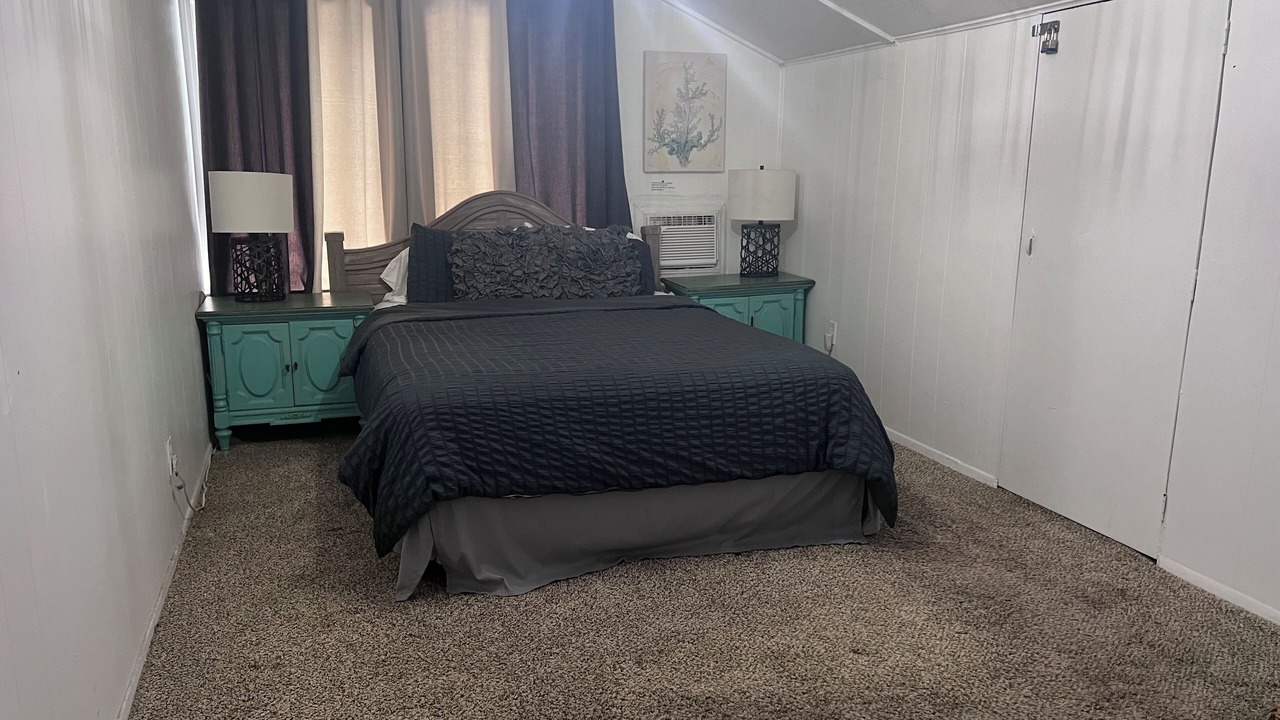 Photo of Bedroom in Lake Worth