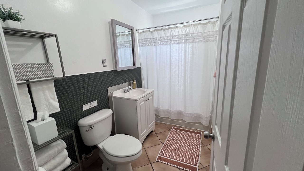 Photo of Bathroom in Lake Worth