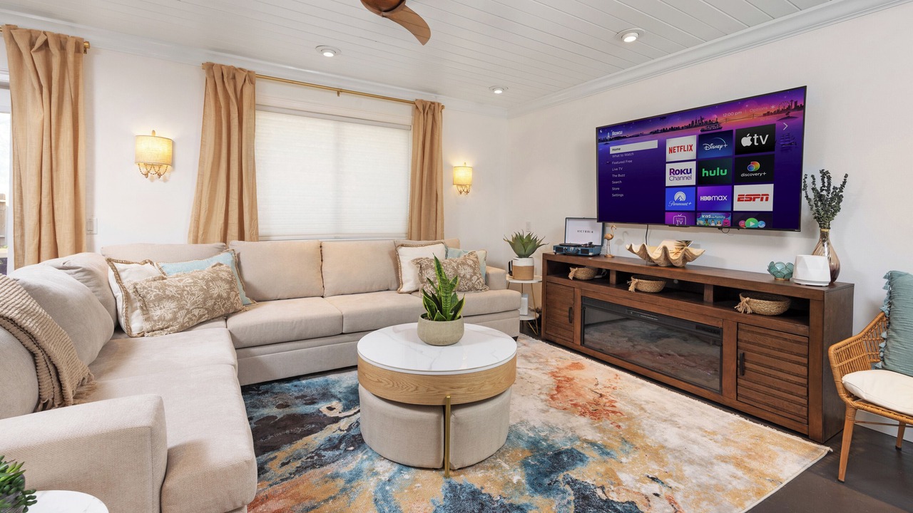 Photo of Livingroom in Butler Beach