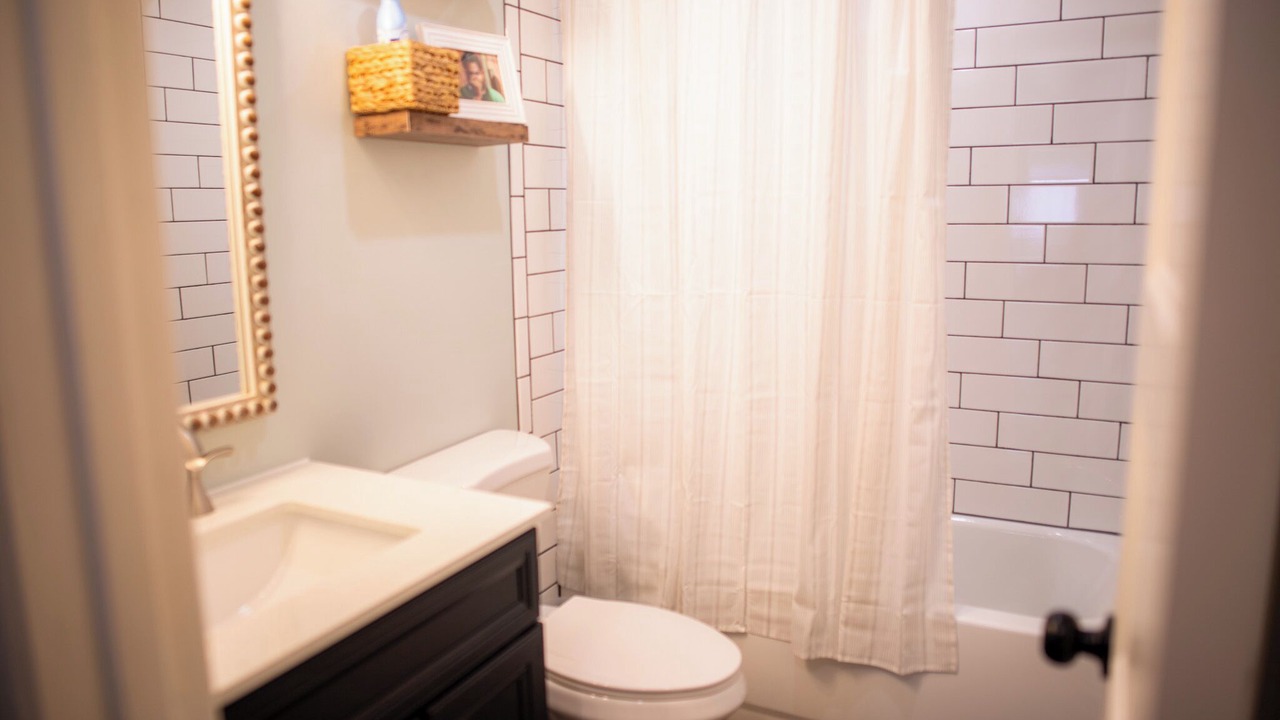 Photo of Bathroom in Albany