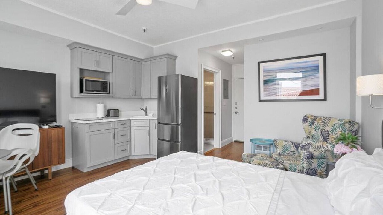 Photo of Bedroom in Palm Beach