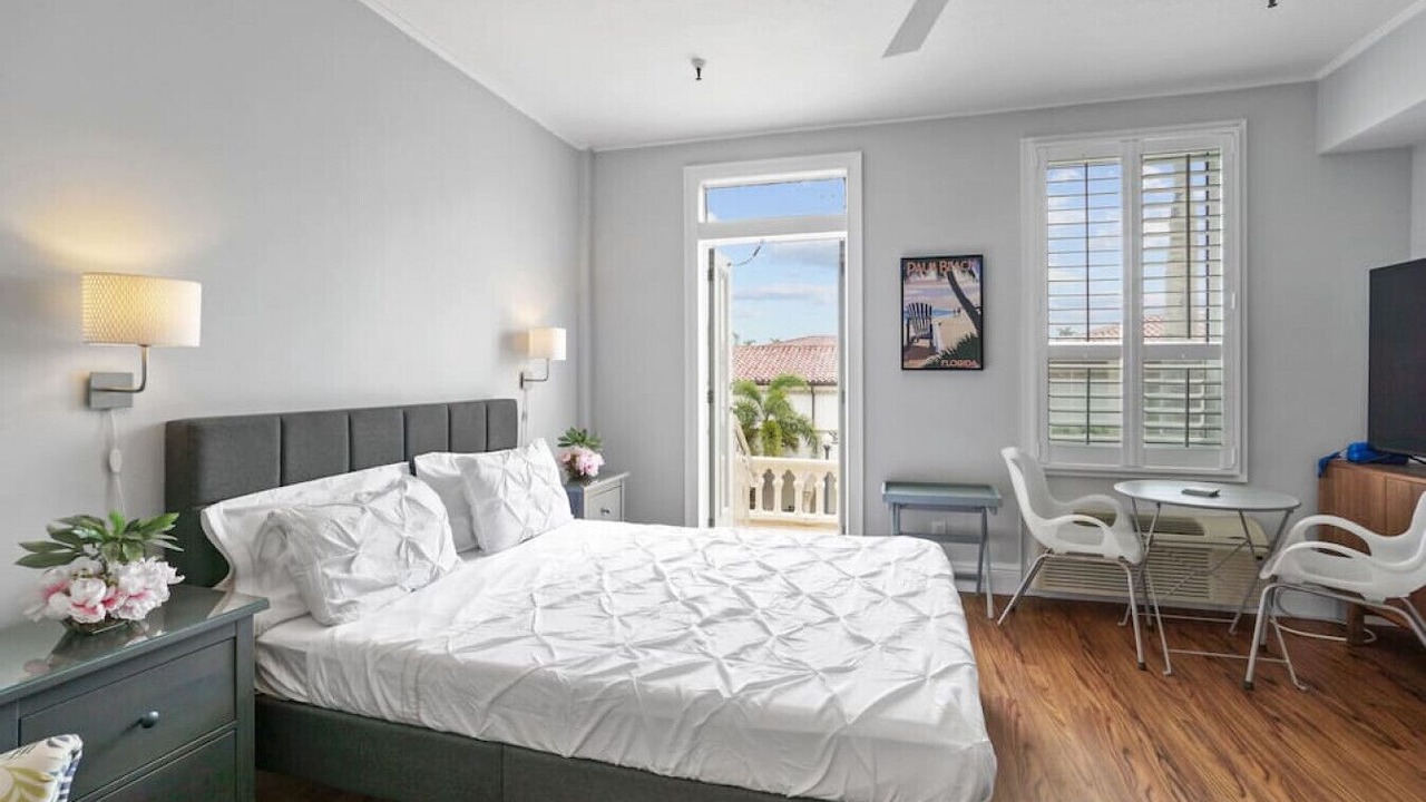 Photo of Bedroom in Palm Beach