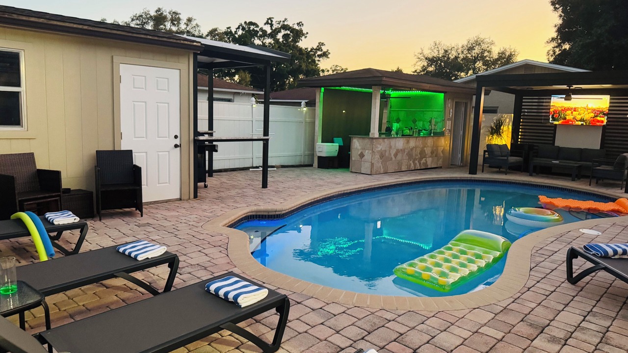 Photo of Outdoor in Egypt Lake-Leto