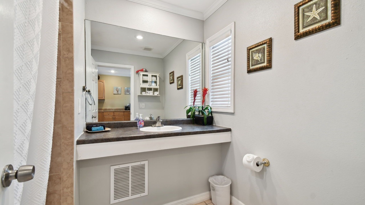 Photo of Bathroom in Bay Esplanade