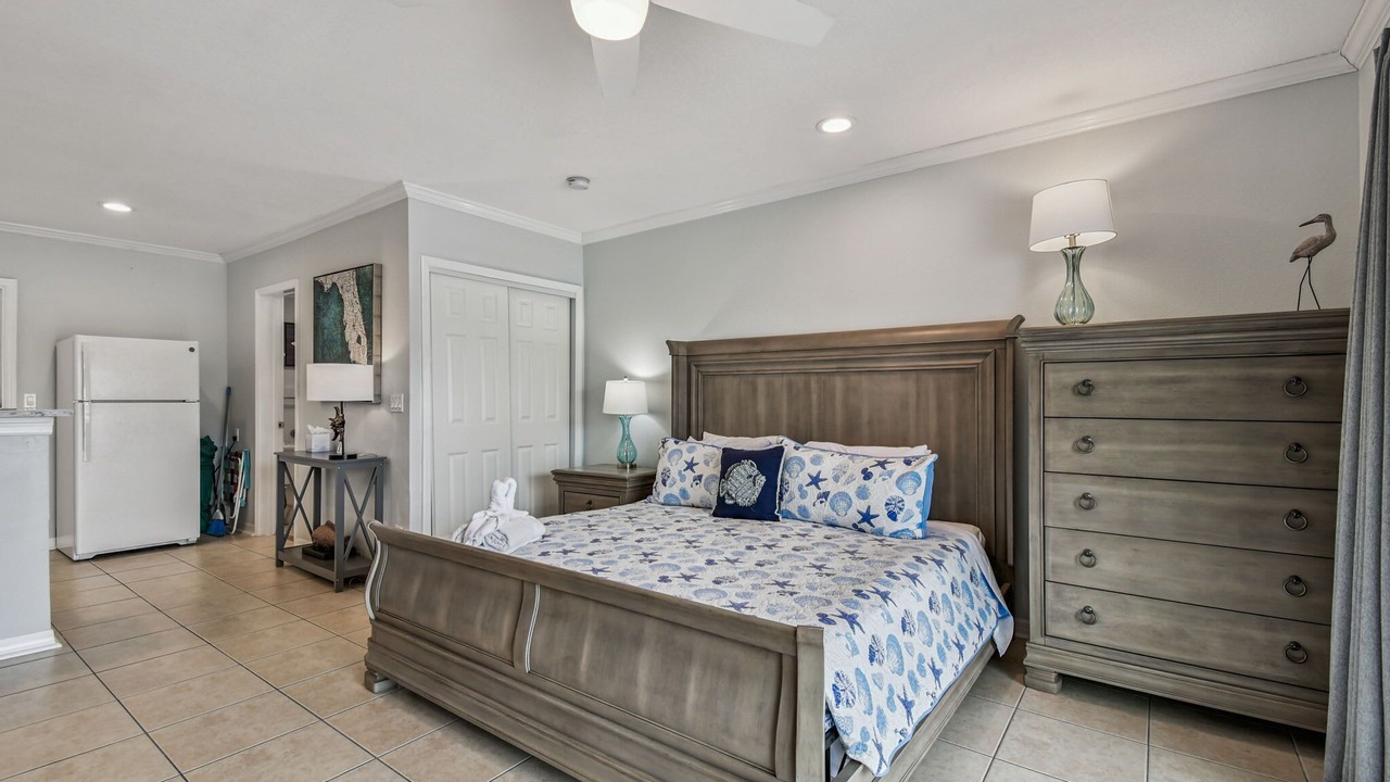 Photo of Bedroom in Bay Esplanade
