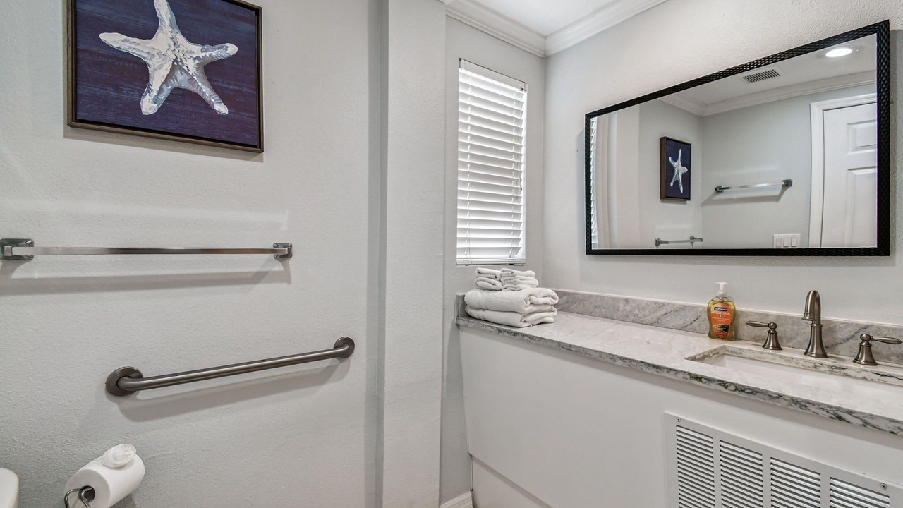 Photo of Bathroom in Bay Esplanade