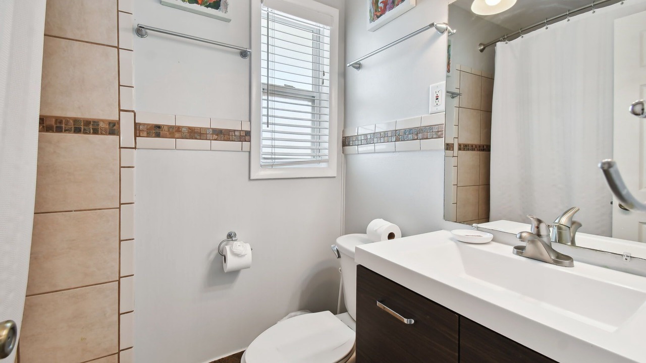 Photo of Bathroom in Bay Esplanade