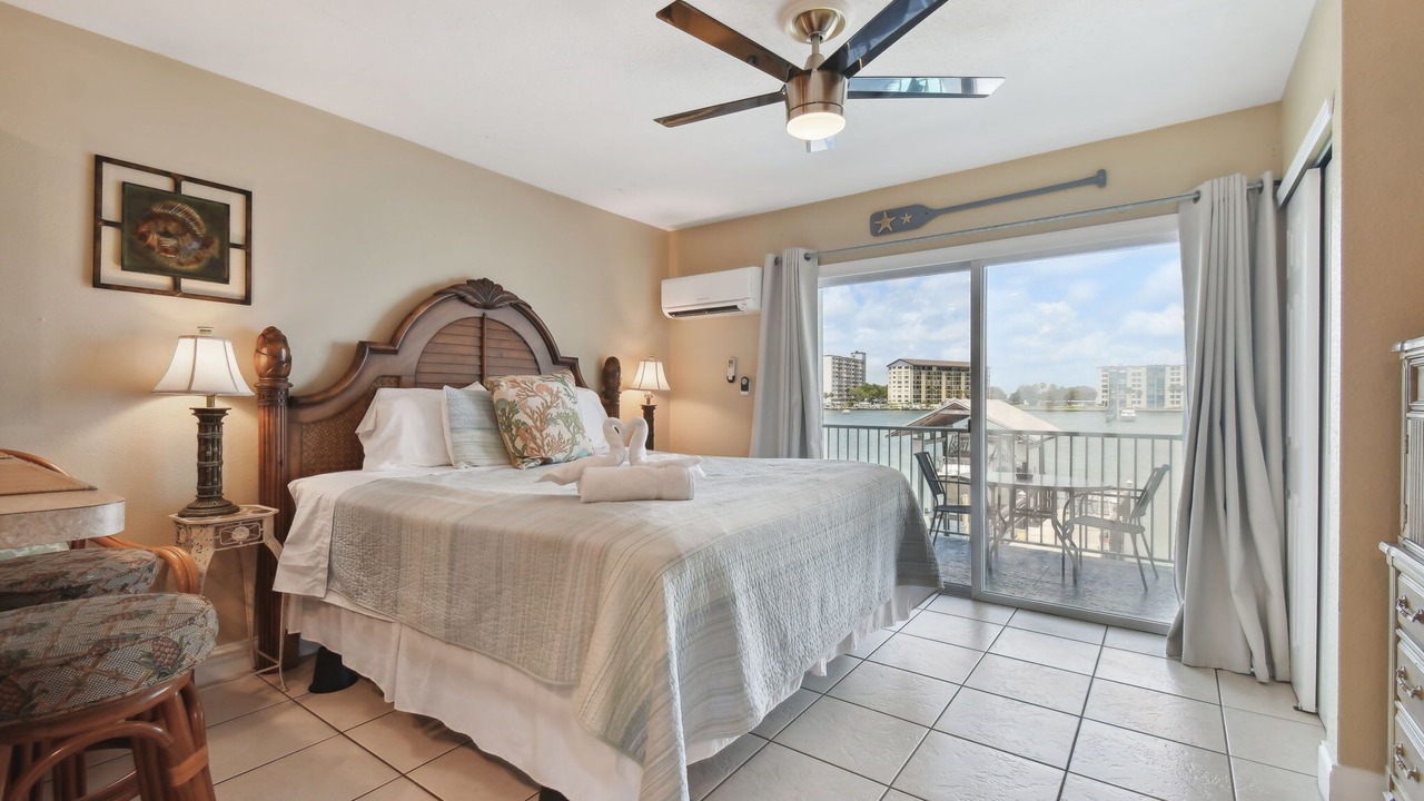 Photo of Bedroom in Bay Esplanade
