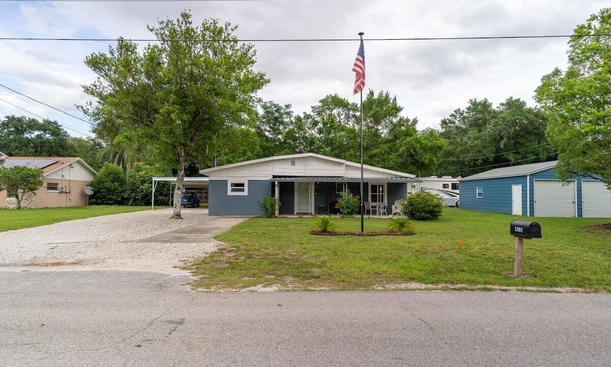 Photo of Outdoor in Forest City