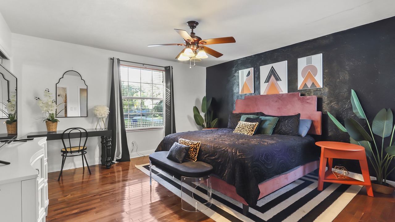 Photo of Bedroom in Tampa Heights