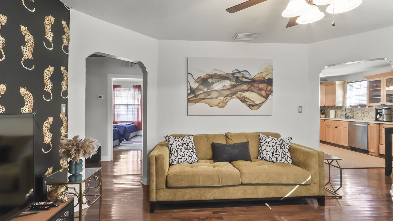 Photo of Livingroom in Tampa Heights