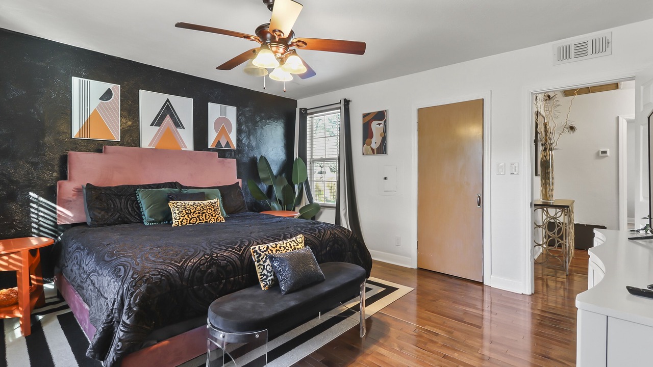 Photo of Bedroom in Tampa Heights