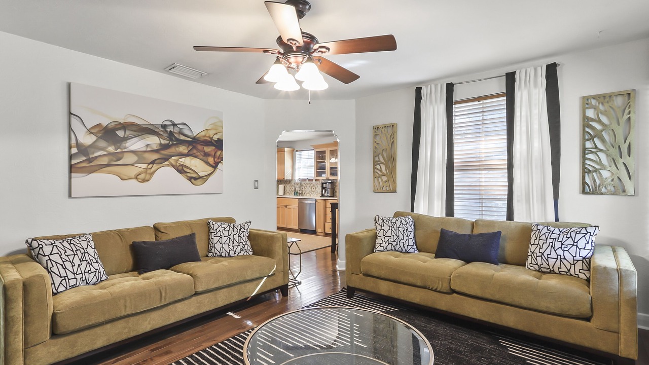 Photo of Livingroom in Tampa Heights