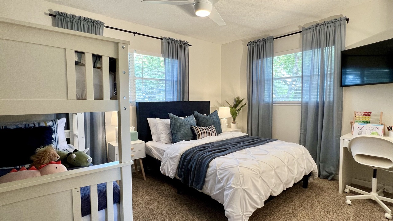 Photo of Bedroom in Largo