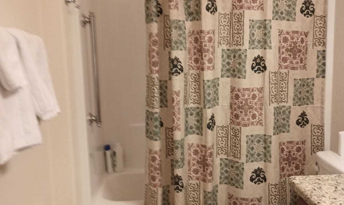 Photo of Bathroom in Tavares