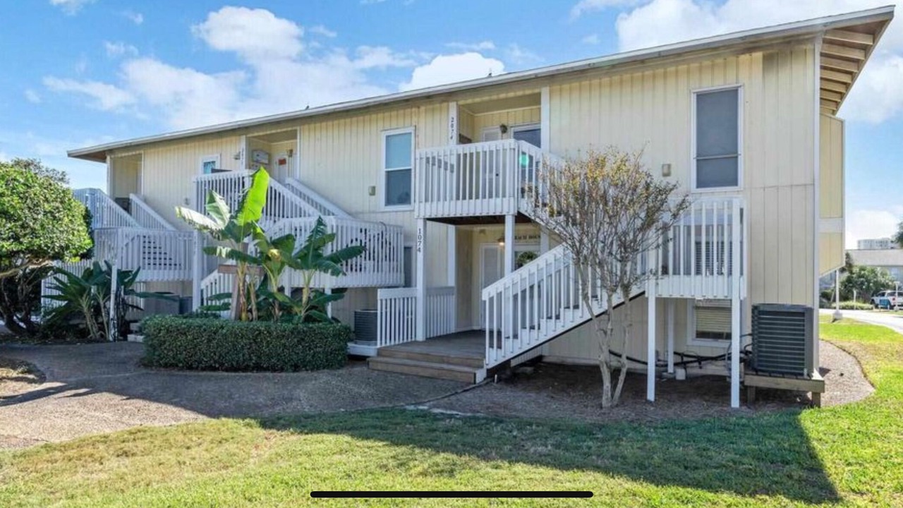 Photo of Outdoor in Holiday Isle