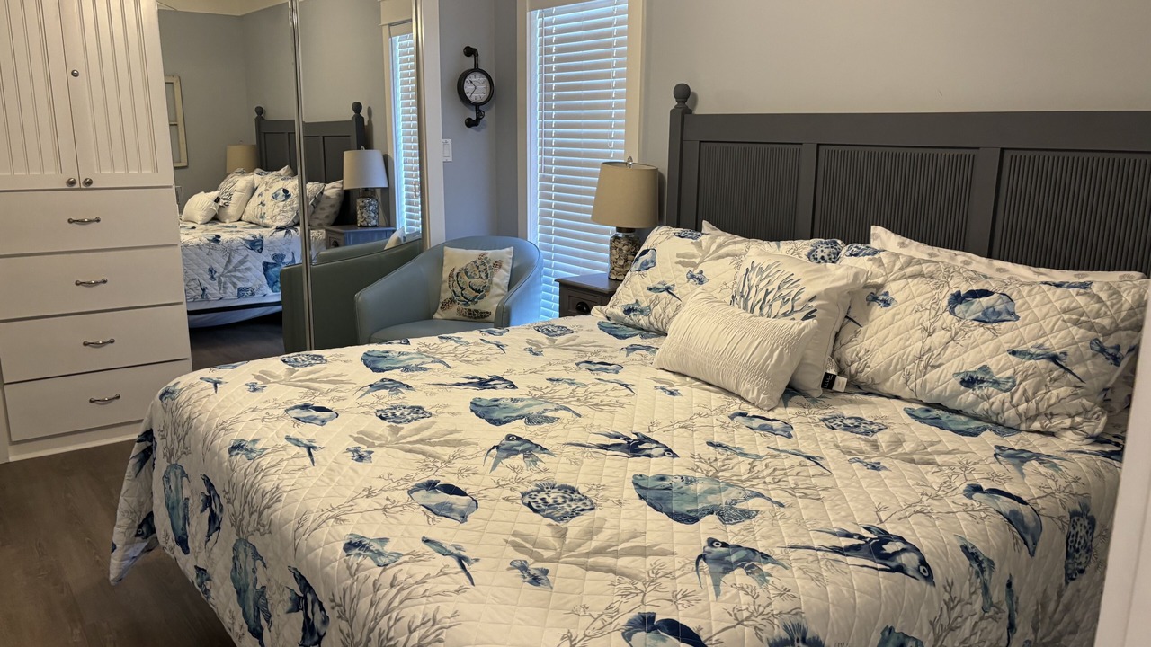 Photo of Bedroom in Holiday Isle