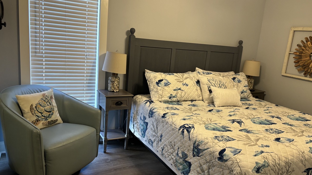 Photo of Bedroom in Holiday Isle