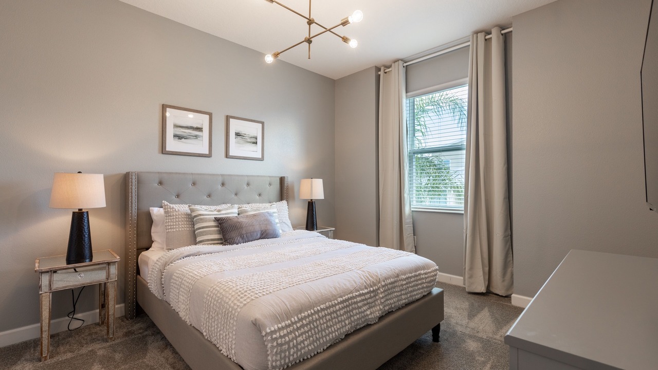 Photo of Bedroom in Davenport