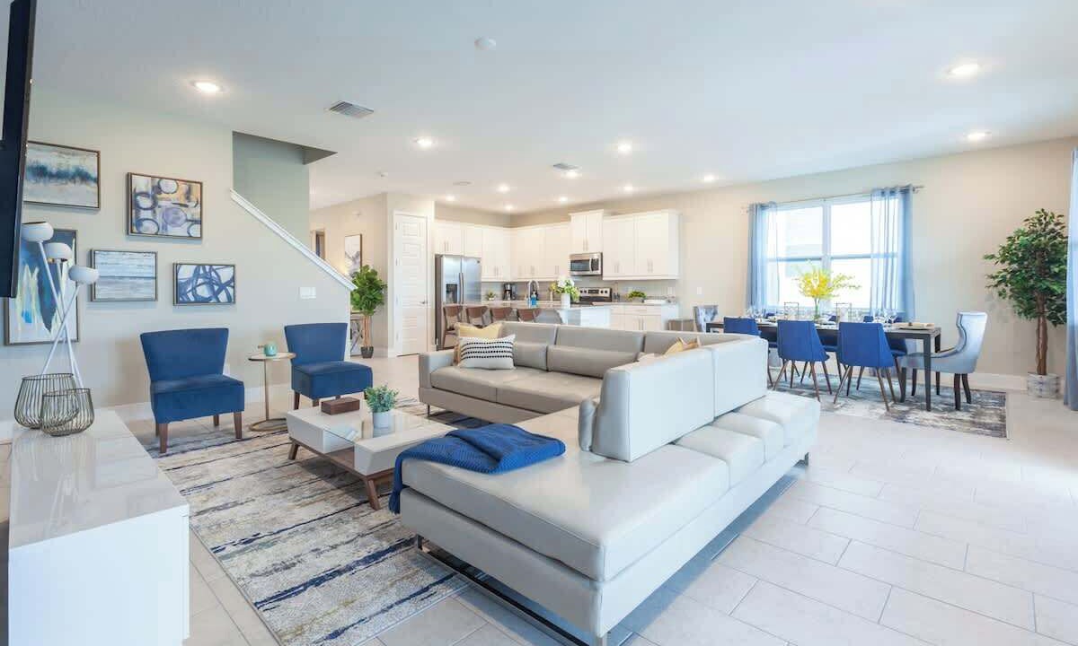Photo of Livingroom in West Kissimmee