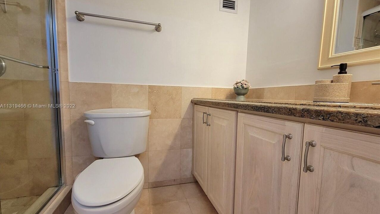 Photo of Bathroom in Hollywood South Central Beach