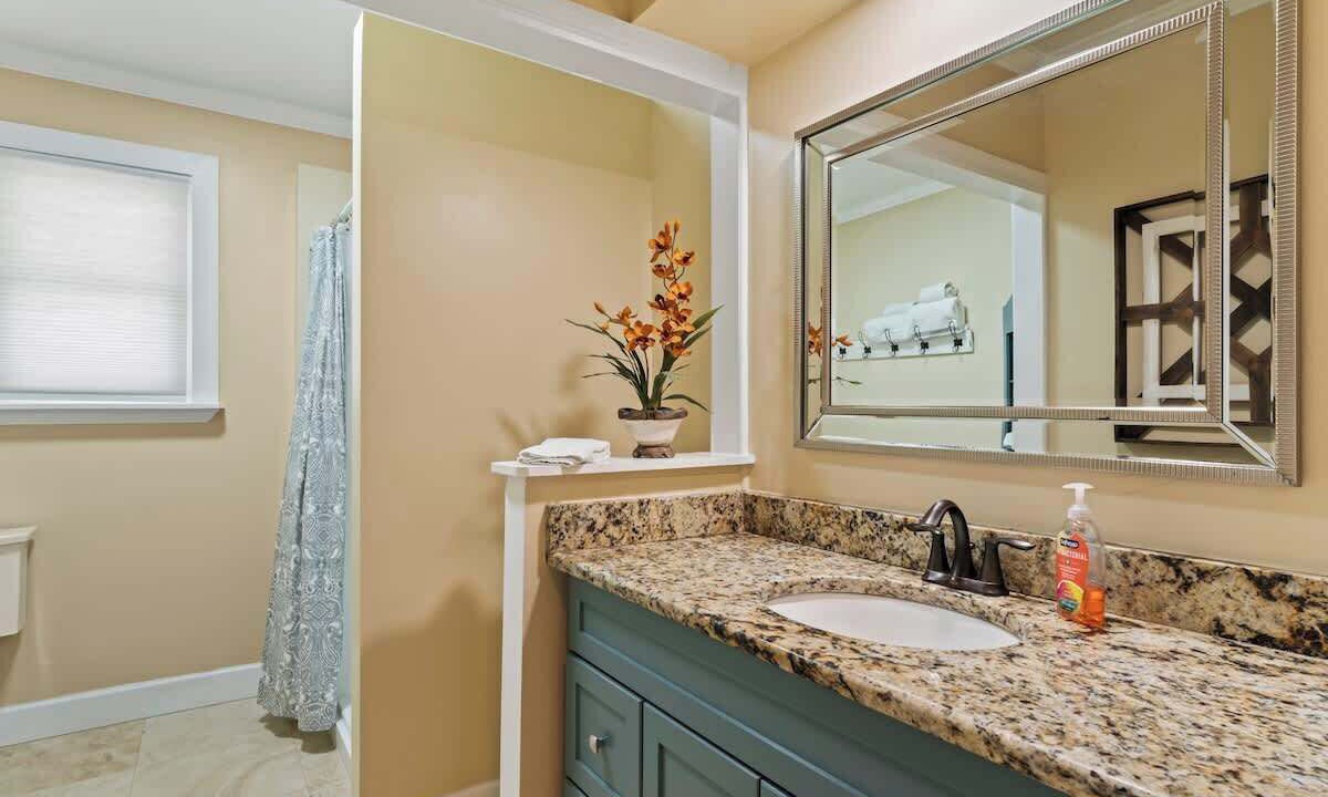 Photo of Bathroom in Fruit Cove
