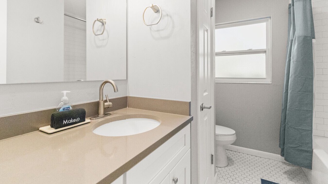 Photo of Bathroom in Springtree
