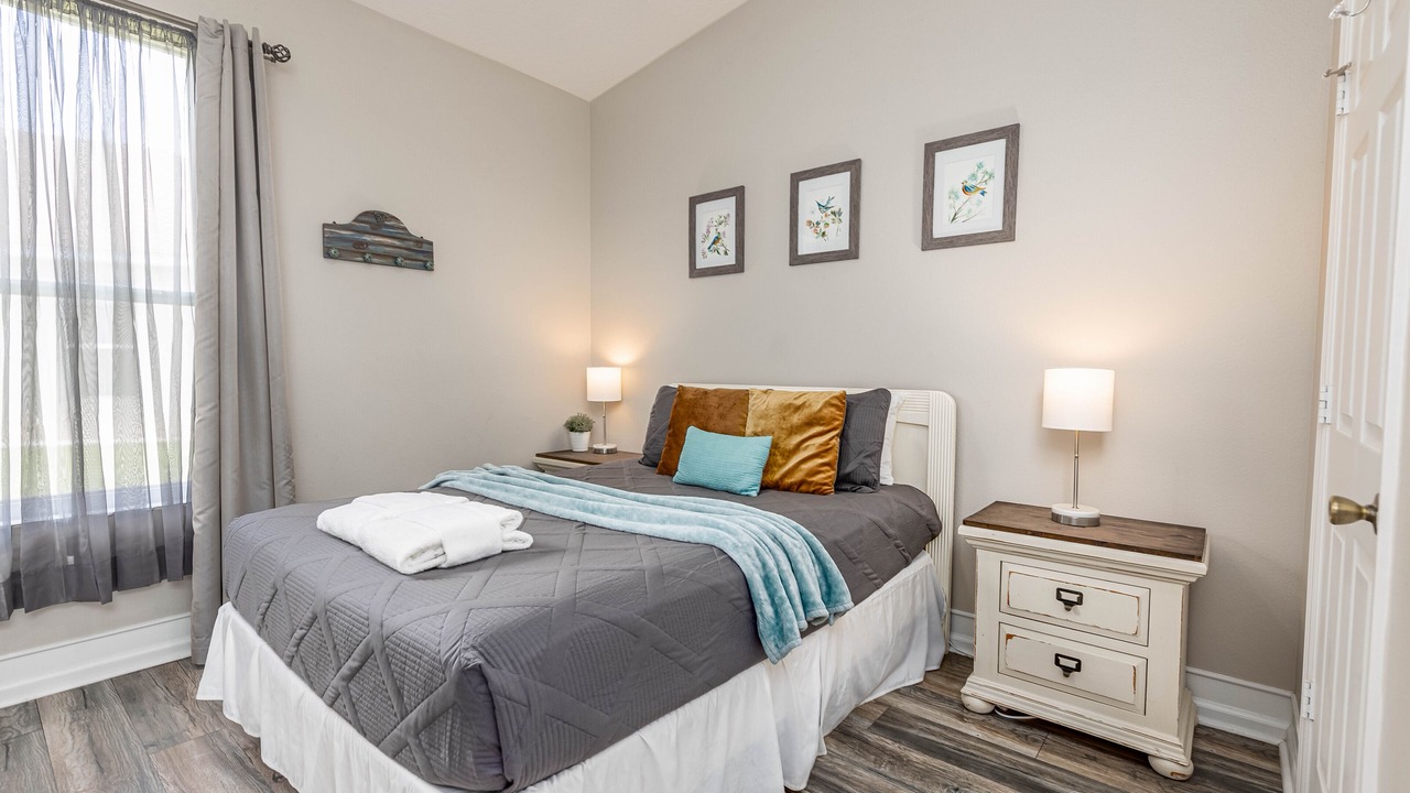 Photo of Bedroom in Windsor Palms