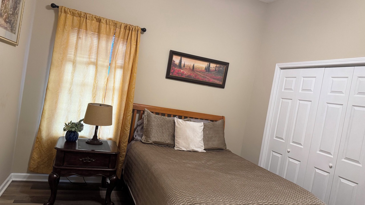 Photo of Bedroom in Waycross