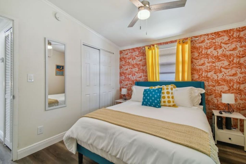 Photo of Bedroom in Pinellas Park