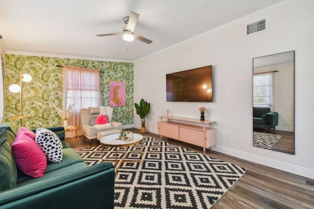 Photo of Livingroom in Pinellas Park