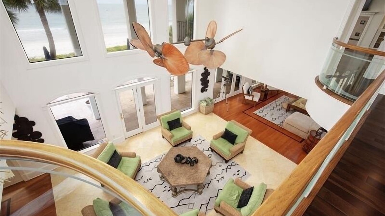 Photo of Bedroom in Redington Beach