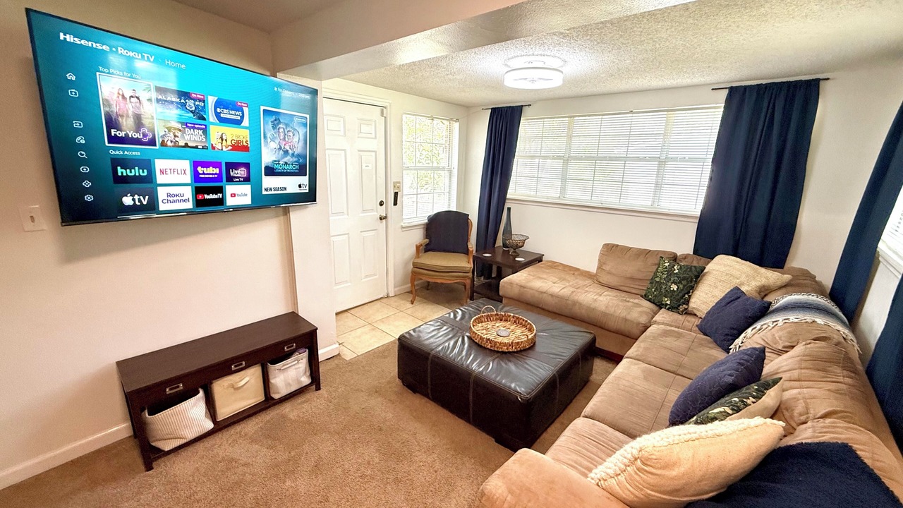 Photo of Livingroom in Griffin Heights