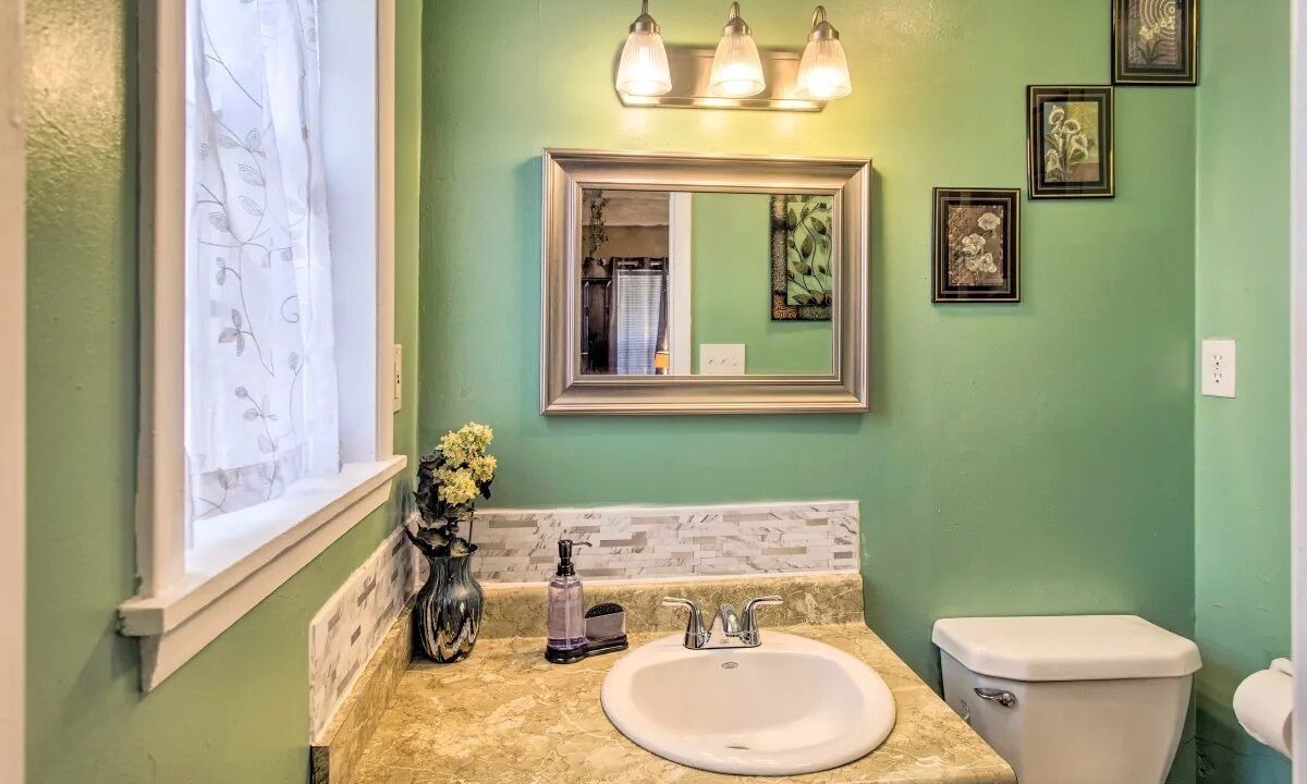 Photo of Bathroom in Waycross