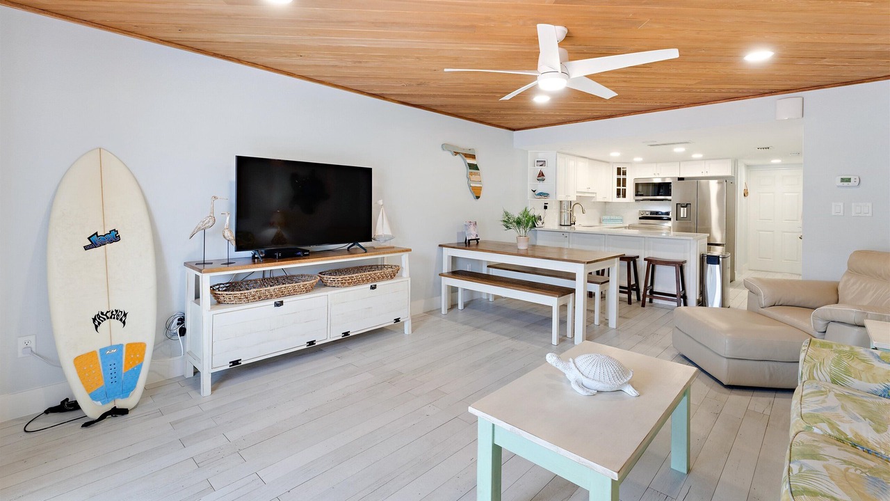 Photo of Livingroom in New Smyrna Beach