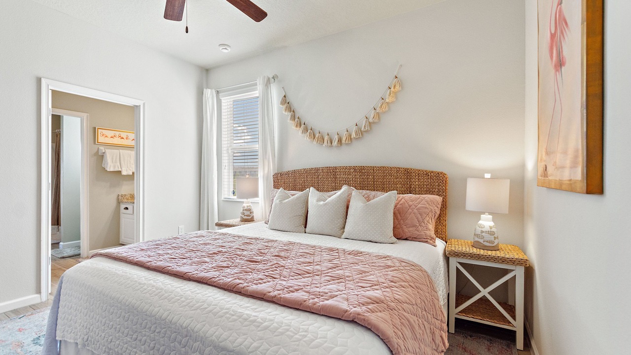 Photo of Bedroom in Loughman