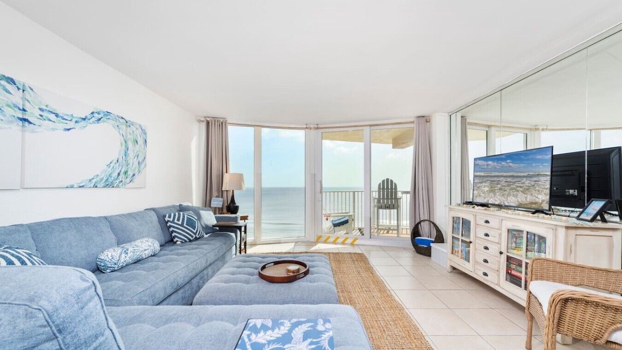 Photo of Livingroom in Daytona Beach Shores