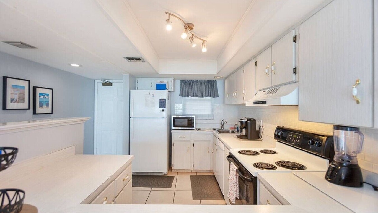 Photo of Kitchen in Daytona Beach Shores